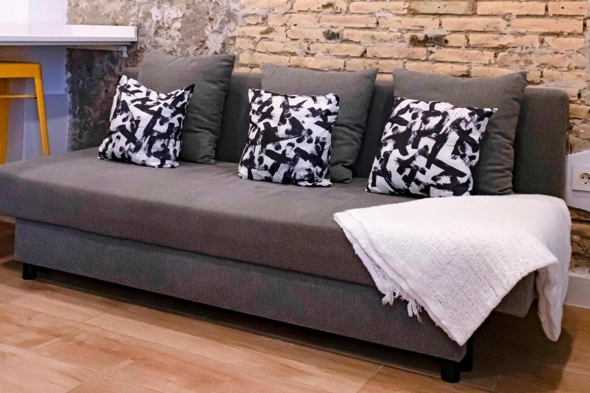 Appartamento Loft Independiente Con Piscina Compartida En Centro De