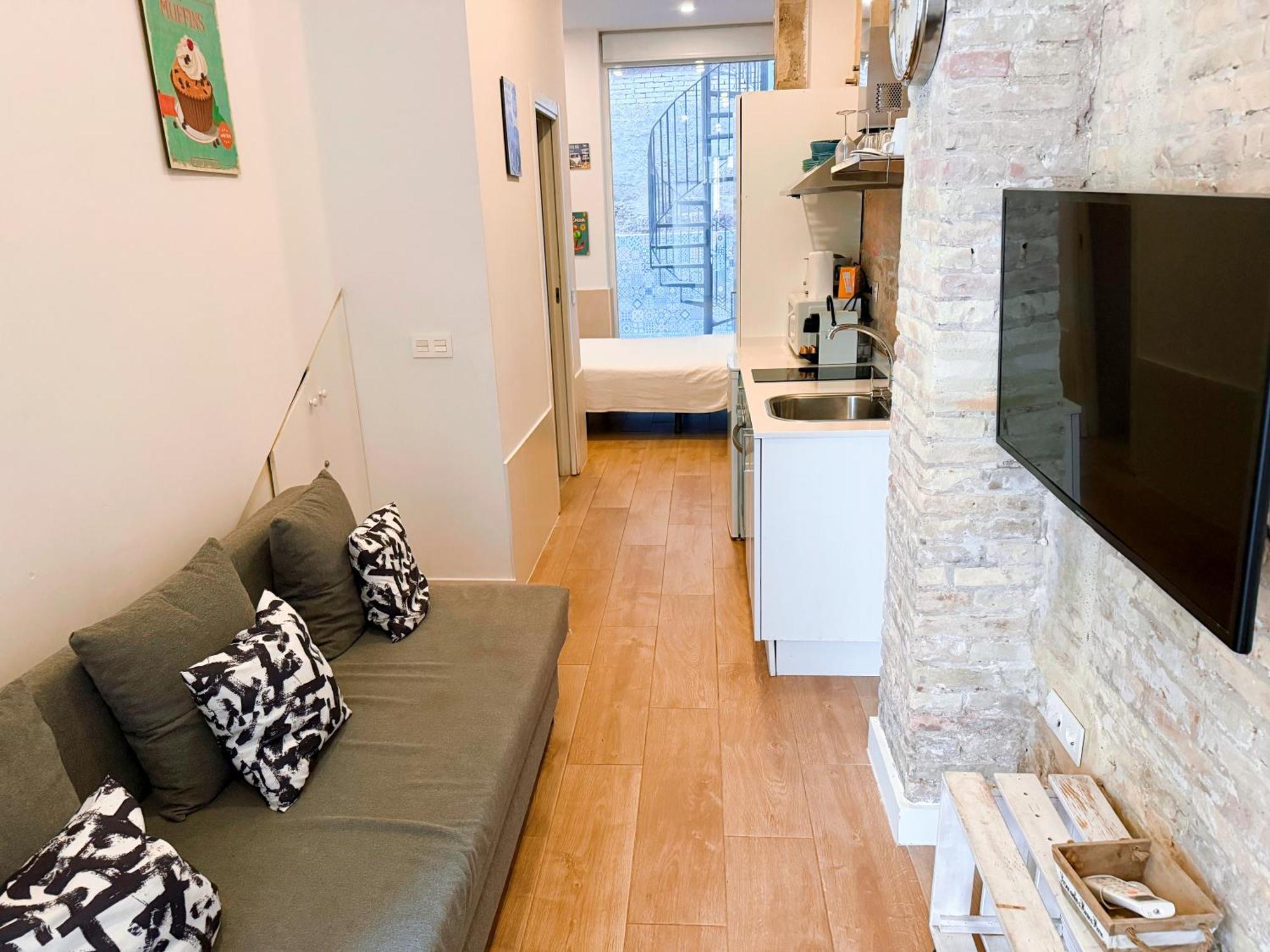 Loft Independiente Con Piscina Compartida En Centro De Valenza