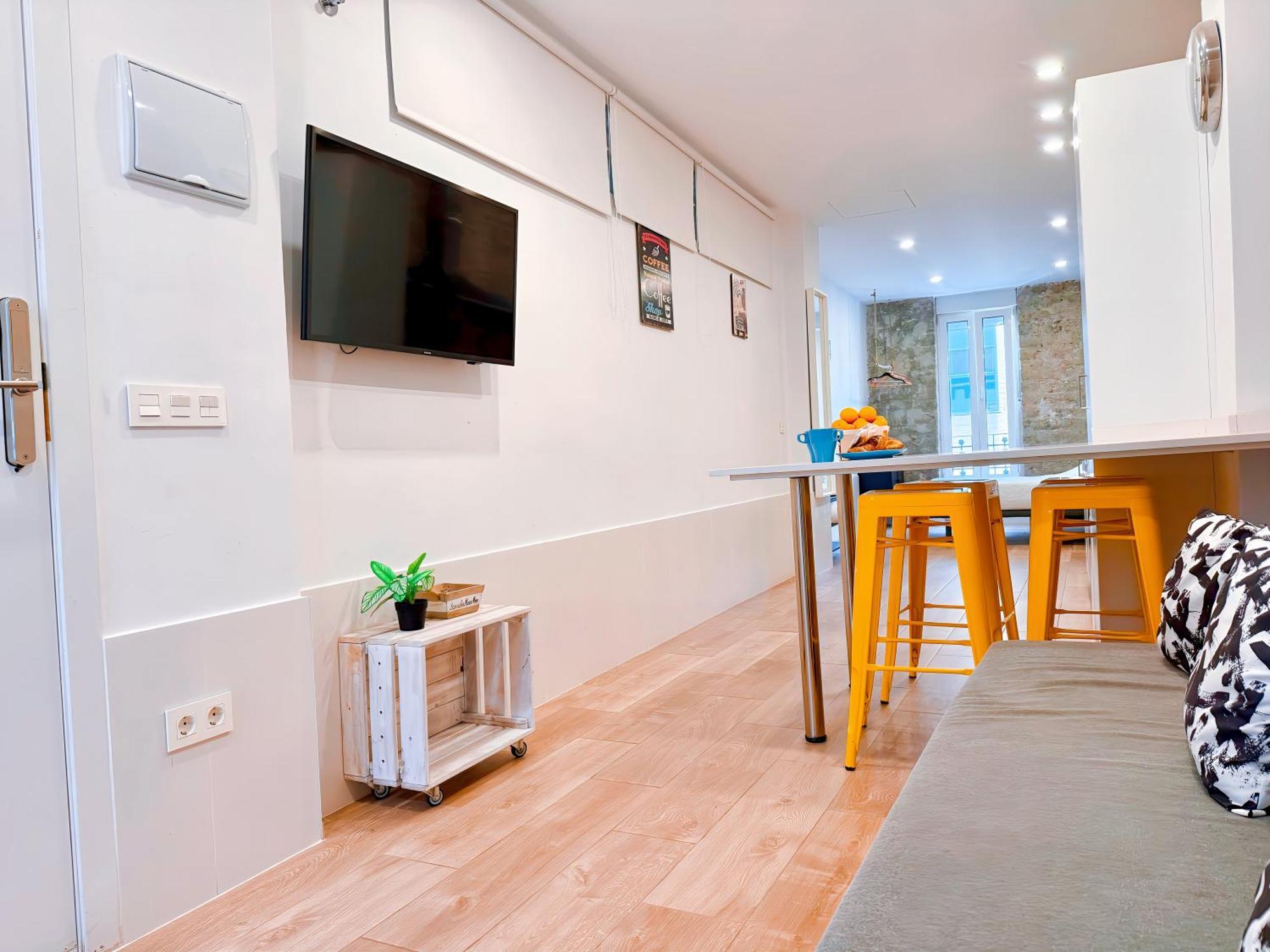 Appartamento Loft Independiente Con Piscina Compartida En Centro De